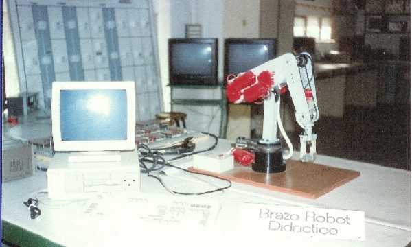 Premio Don Bosco. Brazo robot 1990